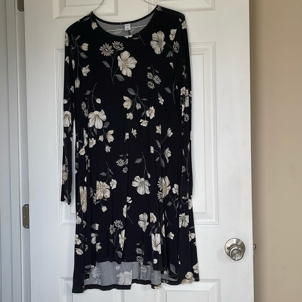 Old Navy floral dress